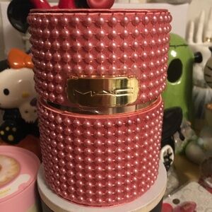 MAC Velvet Teddy Party Crew Vault Case